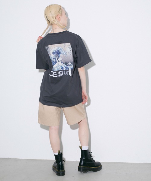 X-girl（エックスガール）の「X-girl × JIMMY’Z HOKUSAI WAVE S/S TEE（Tシャツ/カットソー・レディース・ライトブルー/チャコール/ホワイト・S/M/XL/L）」の13枚目の写真
