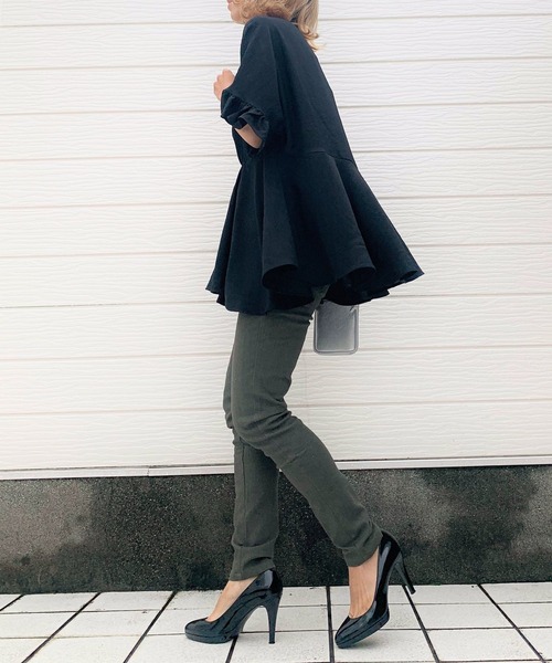 Q（キュー）の「フロントギャザーフリルブラウス（シャツ/ブラウス・レディース・グリーン/アイボリー/ブラック・MEDIUM）」の13枚目の写真