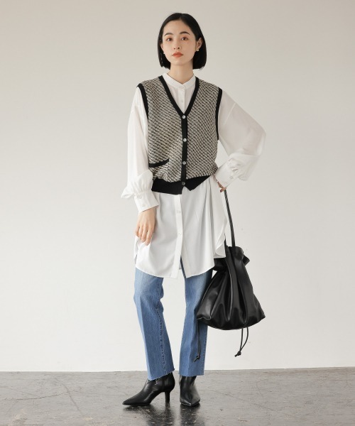 LOWRYS FARM（ローリーズファーム）の「レトロガラボタンアキベスト　218086（ベスト・レディース・ブラック/ブラウン/グリーン・FREE）」の15枚目の写真