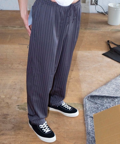 bonjour bonsoir（ボンジュール　ボンソワール）の「【bonjour bonsoir】ストライプシェフパンツ（その他パンツ・メンズ・ブラック系その他/チャコールグレー・S/M/L）」の9枚目の写真