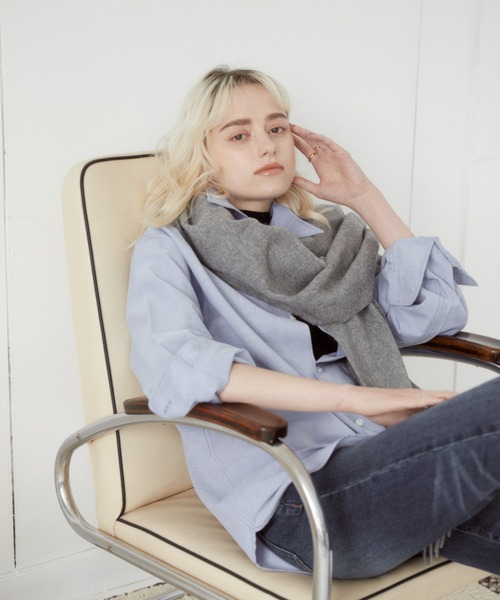 DRWCYS（ドロシーズ）の「ウォッシャブルウール無地ストール（ストール/ショール・レディース・ブラック/グレー/アイボリー・FREE）」の6枚目の写真