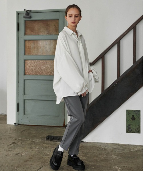 Loose/ルース(ルース)の「ドレープラスター スリムテーパードスラックス【セットアップ対応】(スラックス・メンズ・ブラック/グレー系その他/ブラウン系その他・S/M/L)」の18枚目の写真