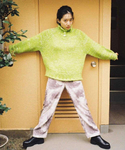 BeAMS DOT（ビームスドット）の「【WEB限定】BeAMS DOT / 2way 手編み風ニット（ニット/セーター・レディース・ブラック/オフホワイト/ケリー・FREE）」の16枚目の写真