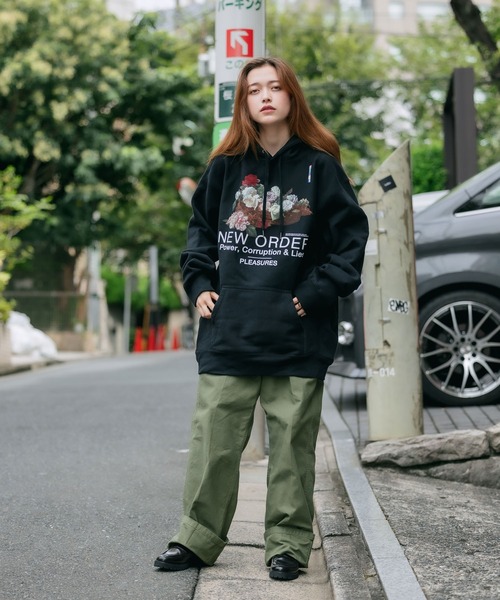 PLEASURES（プレジャー）の「PLEASURES×NewOrder/プレジャーズ×ニュー