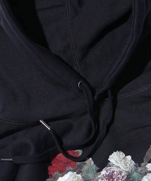 PLEASURES×NewOrder/プレジャーズ×ニューオーダー パーカー PLEASURES（プレジャー）の「PLEASURES×NewOrder/プレジャーズ