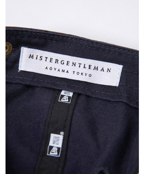 MR.GENTLEMAN(ミスタージェントルマン)の「NEW ERA CASUAL CLASSIC INITIAL(キャップ・メンズ・ネイビー・ONE SIZE)」の3枚目の写真