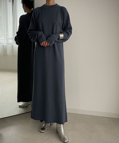 &g'aime（アンジェム）の「【&g’aime】ショルダータックニットワンピース（ワンピース・レディース・ブラック/ダークブルー/グレイッシュベージュ・FREE）」の22枚目の写真