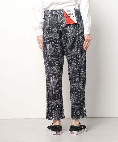 SHISKY(シスキー)の「ペイズリー9分丈シェフパンツ(その他パンツ・メンズ・ブラック/ベージュ/ブラウン/グレー/チャコール・M/L/XL)」の6枚目の写真