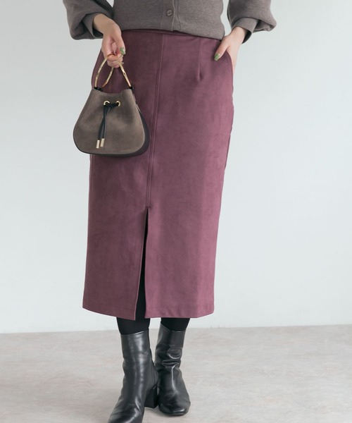 URBAN RESEARCH ROSSO WOMEN（アーバンリサーチ　ロッソ）の「エコスエードタイトスカート（スカート・レディース・パープル系その他/ブルー系その他/ブラウン・36/38）」の4枚目の写真