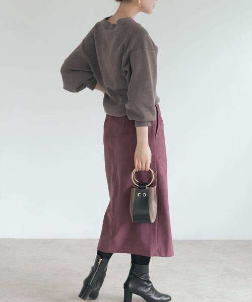 URBAN RESEARCH ROSSO WOMEN（アーバンリサーチ　ロッソ）の「エコスエードタイトスカート（スカート・レディース・パープル系その他/ブルー系その他/ブラウン・36/38）」の8枚目の写真