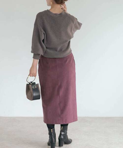 URBAN RESEARCH ROSSO WOMEN（アーバンリサーチ　ロッソ）の「エコスエードタイトスカート（スカート・レディース・パープル系その他/ブルー系その他/ブラウン・36/38）」の9枚目の写真