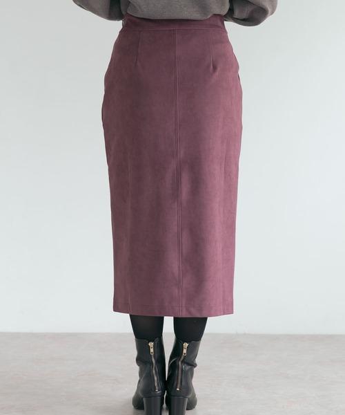 URBAN RESEARCH ROSSO WOMEN（アーバンリサーチ　ロッソ）の「エコスエードタイトスカート（スカート・レディース・パープル系その他/ブルー系その他/ブラウン・36/38）」の22枚目の写真
