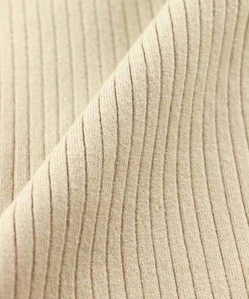 ALEXIA STAM（アリシアスタン）の「Fake Leather Pocket Rib Knit Top/フェイクレザーポケットリブニットトップ（Tシャツ/カットソー・レディース・ブラック/ベージュ/ブルー・FREE）」の19枚目の写真