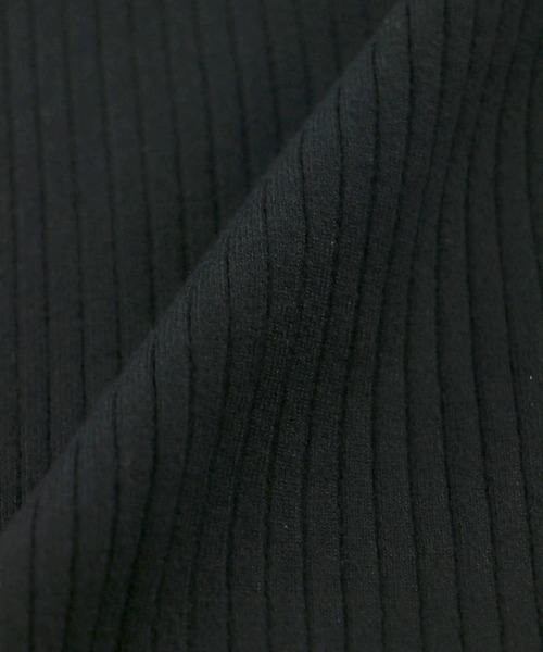 ALEXIA STAM（アリシアスタン）の「Fake Leather Pocket Rib Knit Top/フェイクレザーポケットリブニットトップ（Tシャツ/カットソー・レディース・ブラック/ベージュ/ブルー・FREE）」の21枚目の写真