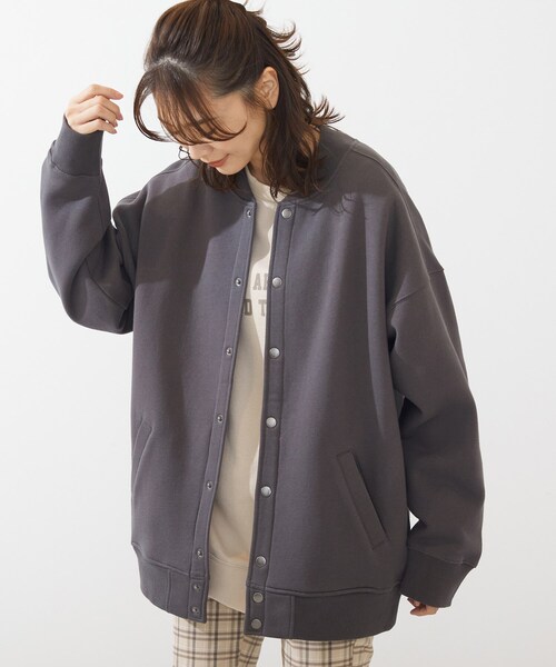 SHOO・LA・RUE(シューラルー)の「◆裏起毛ブルゾン(ブルゾン・レディース・チャコールグレー/ピンク系/ブラック/アイボリー・00)」の4枚目の写真