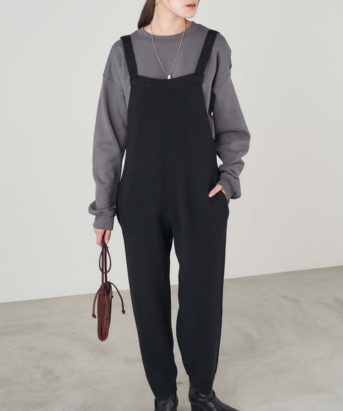 Chaco closet(チャコ クローゼット)の「カシミア混ニットロンパース(サロペット/オーバーオール・レディース・ブラック/オフホワイト/オレンジ/キャメル・FREE)」の3枚目の写真