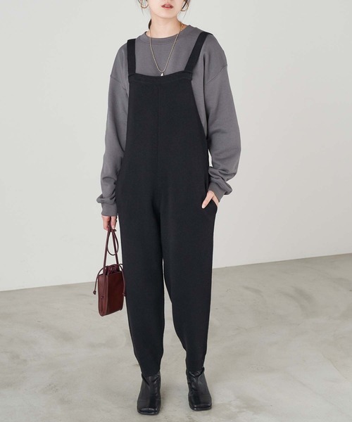 Chaco closet(チャコ クローゼット)の「カシミア混ニットロンパース(サロペット/オーバーオール・レディース・ブラック/オフホワイト/オレンジ/キャメル・FREE)」の10枚目の写真