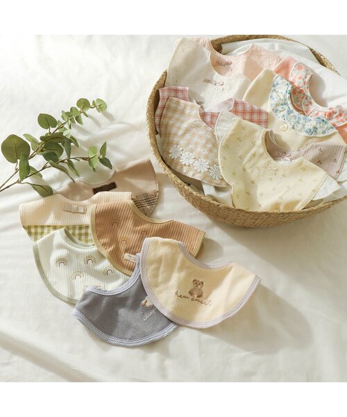 apres les cours（アプレレクール）の「花柄衿パイルスタイ（スタイ/よだれかけ・キッズ・ピンク/キナリ・90）」の5枚目の写真