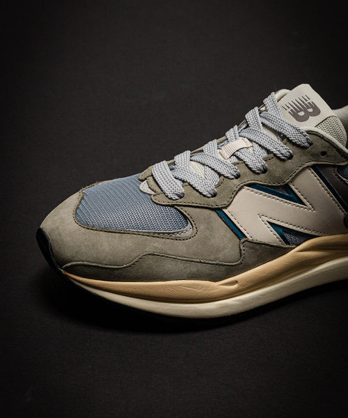 NEW BALANCE(ニューバランス)の「【New Balance / ニューバランス】M5740LLG(スニーカー・メンズ・グレー・28cm/26cm/29cm/27cm/26.5cm/27.5cm)」の18枚目の写真