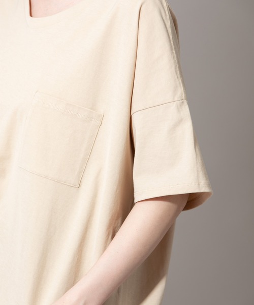 Munich（ミューニック）の「ヴィンテージツイストジャージUネックTシャツ（Tシャツ/カットソー・レディース・ホワイト/ブラック/ベージュ/スモークピンク・FREE）」の21枚目の写真