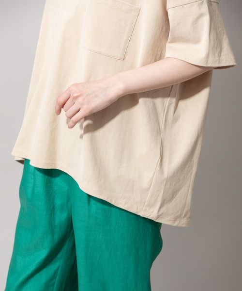 Munich（ミューニック）の「ヴィンテージツイストジャージUネックTシャツ（Tシャツ/カットソー・レディース・ホワイト/ブラック/ベージュ/スモークピンク・FREE）」の22枚目の写真