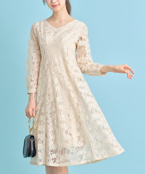 セール 飾り釦付きｖネックフラワーレースワンピース ワンピース Tocco Closet トッコ クローゼット のファッション通販 Zozotown