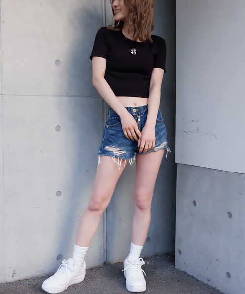 SPIRALGIRL(スパイラルガール)の「ワンポイントアイコンロゴちびTシャツ(Tシャツ/カットソー・レディース・ブラック/パープル/オフホワイト/イエロー・FREE)」の12枚目の写真