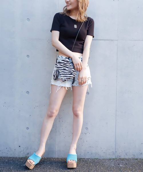 SPIRALGIRL(スパイラルガール)の「ワンポイントアイコンロゴちびTシャツ(Tシャツ/カットソー・レディース・ブラック/パープル/オフホワイト/イエロー・FREE)」の18枚目の写真