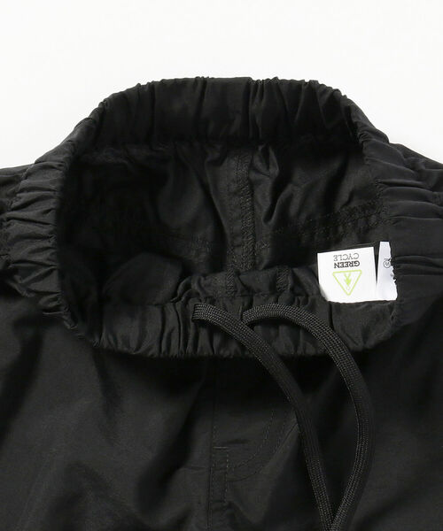 B:MING by BEAMS（ビーミングバイビームス）の「THE NORTH FACE / クラスファイブ ショートパンツ（110～150㎝）（水着・キッズ・ブラック/グリーン/ベージュ・140/150/130/120/110）」の6枚目の写真