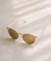 ピンクフレームサングラス