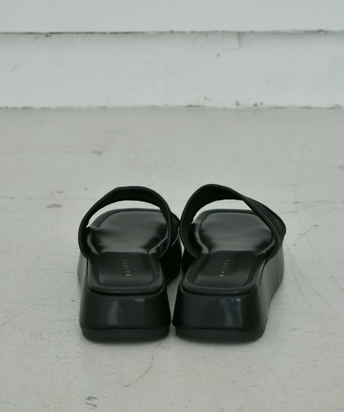 RETRO GIRL（レトロガール）の「厚底シアーサンダル（サンダル・レディース・オフホワイト/ブラック/グリーン・M/L）」の6枚目の写真