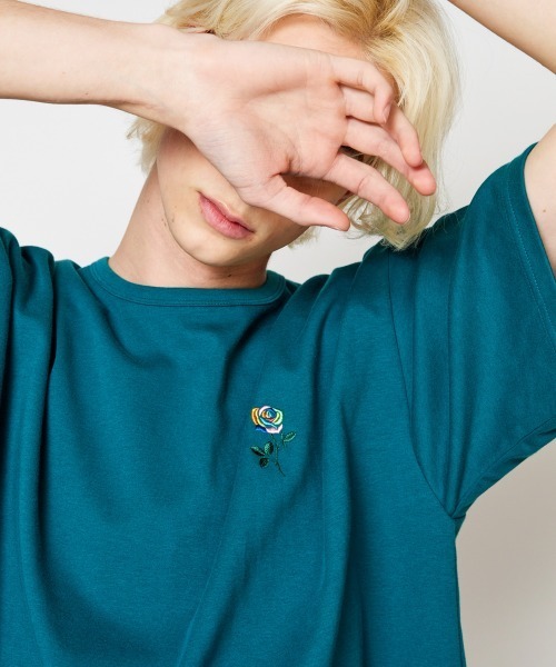 rehacer(レアセル)の「rehacer : Rainbow Rose Wide CS / レインボーローズ ワイドカットソー(Tシャツ/カットソー・メンズ・ネイビー/グリーン/ブラック/ホワイト・X-LARGE/LARGE/MEDIUM/SMALL)」の3枚目の写真