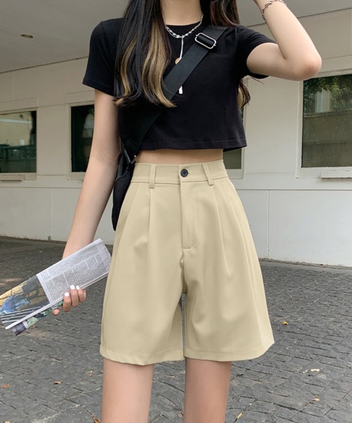leune（ルネ）の「【leune】ハイウエストハーフパンツ（その他パンツ 