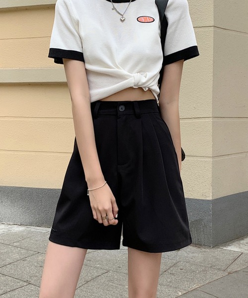 leune(ルネ)の「【leune】ハイウエストハーフパンツ(その他パンツ・レディース・ホワイト/ブラック/グレー・MEDIUM/LARGE)」の12枚目の写真