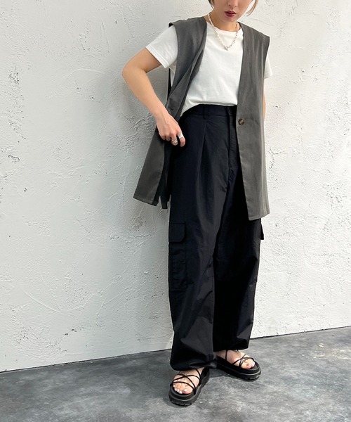 apres jour mignon（アプレジュールミニョン）の「イージーカーゴパンツ【ZOZOTOWN限定アイテム】（カーゴパンツ・レディース・ブラック/オフホワイト/ピンク/ブラウン系その他/カーキ・X-LARGE/フリー）」の16枚目の写真