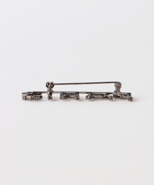 allureville(アルアバイル)の「ロゴブローチL(ブローチ/コサージュ・レディース・ライトブラック/ダークブラック/ブラック系その他/その他・2)」の8枚目の写真