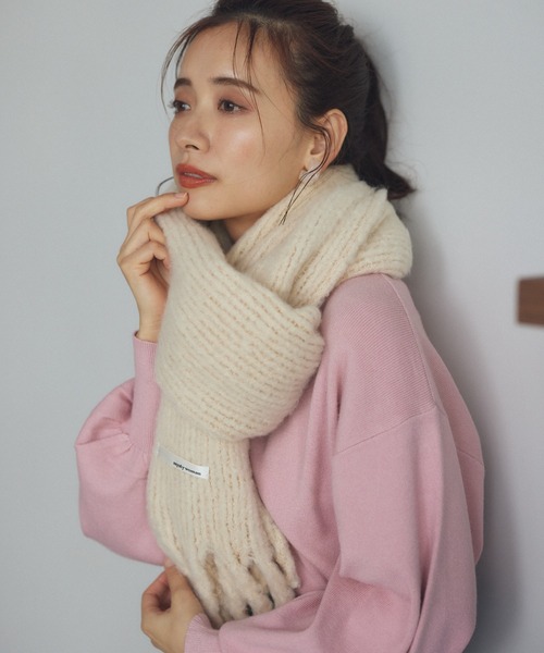 mysty woman（ミスティウーマン）の「ラッセルムジストール 345988（ストール/ショール・レディース・ライトブルー/カーキ/オレンジ/アイボリー・FREE）」の2枚目の写真