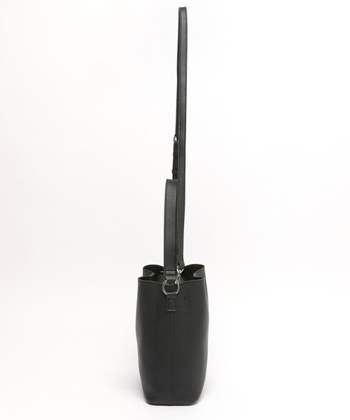 LAKOLE（ラコレ）の「2WAYスクエアワンハンドルトートバッグ / 344263（ショルダーバッグ・レディース・ブラック/ベージュ/ブルー/イエロー・FREE）」の16枚目の写真