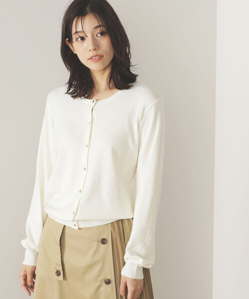 BEAMS HEART(ビームスハート)の「BEAMS HEART / ベーシック カーディガン(カーディガン/ボレロ・レディース・チャコールグレー/ブラック/オフホワイト/マスタード・FREE)」の1枚目の写真