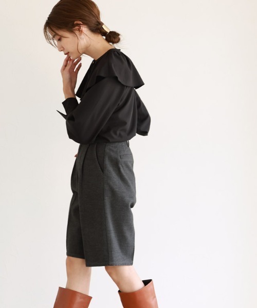 Pierrot（ピエロ）の「2wayフリルカラーブラウス（シャツ/ブラウス・レディース・ブラック/ネイビー/オフホワイト/ブルー・M/L）」の14枚目の写真