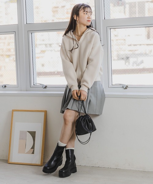 repipi armario（レピピ アルマリオ）の「ダンボールZIPパーカー（パーカー・キッズ・ナチュラル/サックスブルー/ブラック・SMALL/MEDIUM/LARGE）」の4枚目の写真