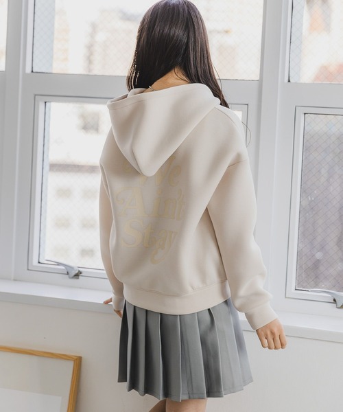 repipi armario（レピピ アルマリオ）の「ダンボールZIPパーカー（パーカー・キッズ・ナチュラル/サックスブルー/ブラック・SMALL/MEDIUM/LARGE）」の7枚目の写真