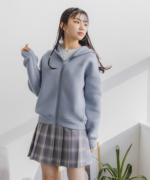 repipi armario（レピピ アルマリオ）の「ダンボールZIPパーカー（パーカー・キッズ・ナチュラル/サックスブルー/ブラック・SMALL/MEDIUM/LARGE）」の16枚目の写真