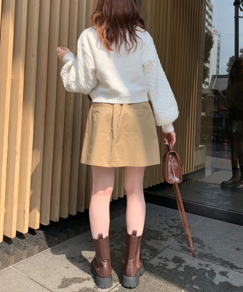 OLIVE des OLIVE（オリーブデオリーブ）の「クロップドケーブルプルオーバー（ニット/セーター・レディース・グレー/オフホワイト/グリーン・FREE）」の22枚目の写真