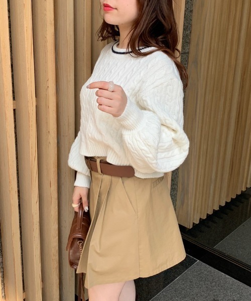 OLIVE des OLIVE（オリーブデオリーブ）の「クロップドケーブルプルオーバー（ニット/セーター・レディース・グレー/オフホワイト/グリーン・FREE）」の15枚目の写真