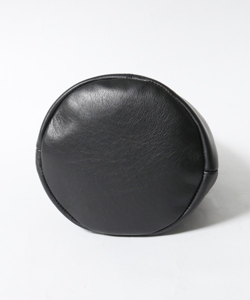 marco masi（マルコマージ）の「MARCO MASI/マルコマージ BUCKET BAG 巾着バッグ（ハンドバッグ・レディース・キャメル/ベージュ/ブラック・FREE）」の6枚目の写真