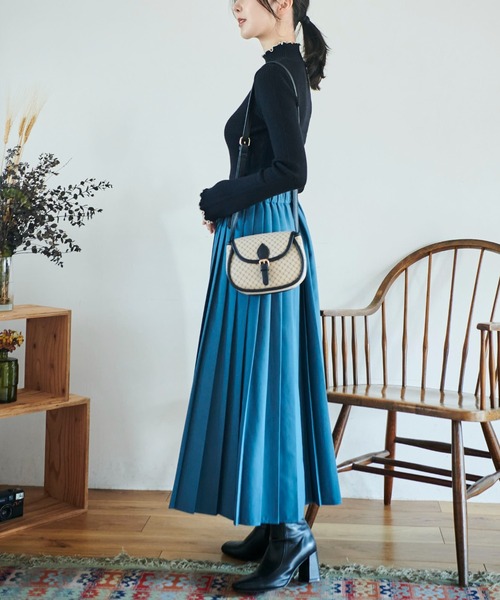 FREE'S MART（フリーズマート）の「◆配色メローリブハイネックニット（ニット/セーター・レディース・ホワイト/ブラック/ピンク/ブルー・FREE）」の9枚目の写真