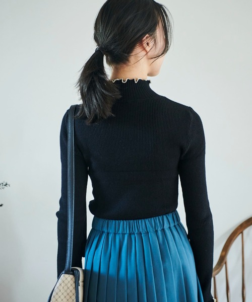 FREE'S MART（フリーズマート）の「◆配色メローリブハイネックニット（ニット/セーター・レディース・ホワイト/ブラック/ピンク/ブルー・FREE）」の12枚目の写真