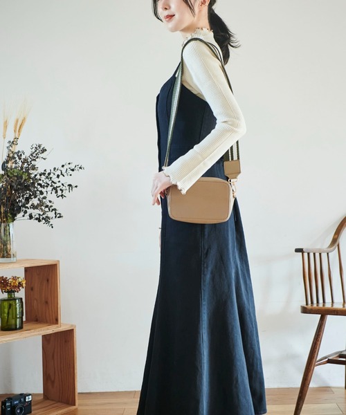 FREE'S MART（フリーズマート）の「◆配色メローリブハイネックニット（ニット/セーター・レディース・ホワイト/ブラック/ピンク/ブルー・FREE）」の18枚目の写真