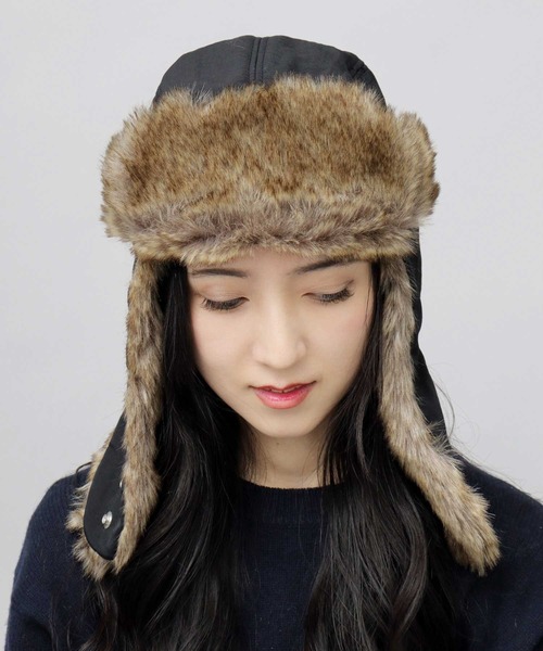 UNIVERSAL OVERALL(ユニバーサルオーバーオール)の「タフタナイロン フェイクファー アビエーター / フライトキャップ(キャップ・メンズ・ブラック/カーキ・FREE)」の4枚目の写真